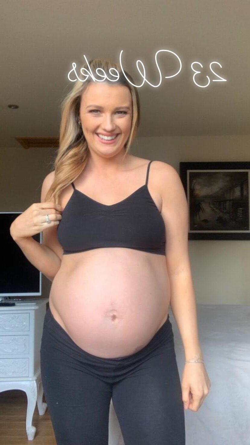 Stunning Pregnant Blonde 