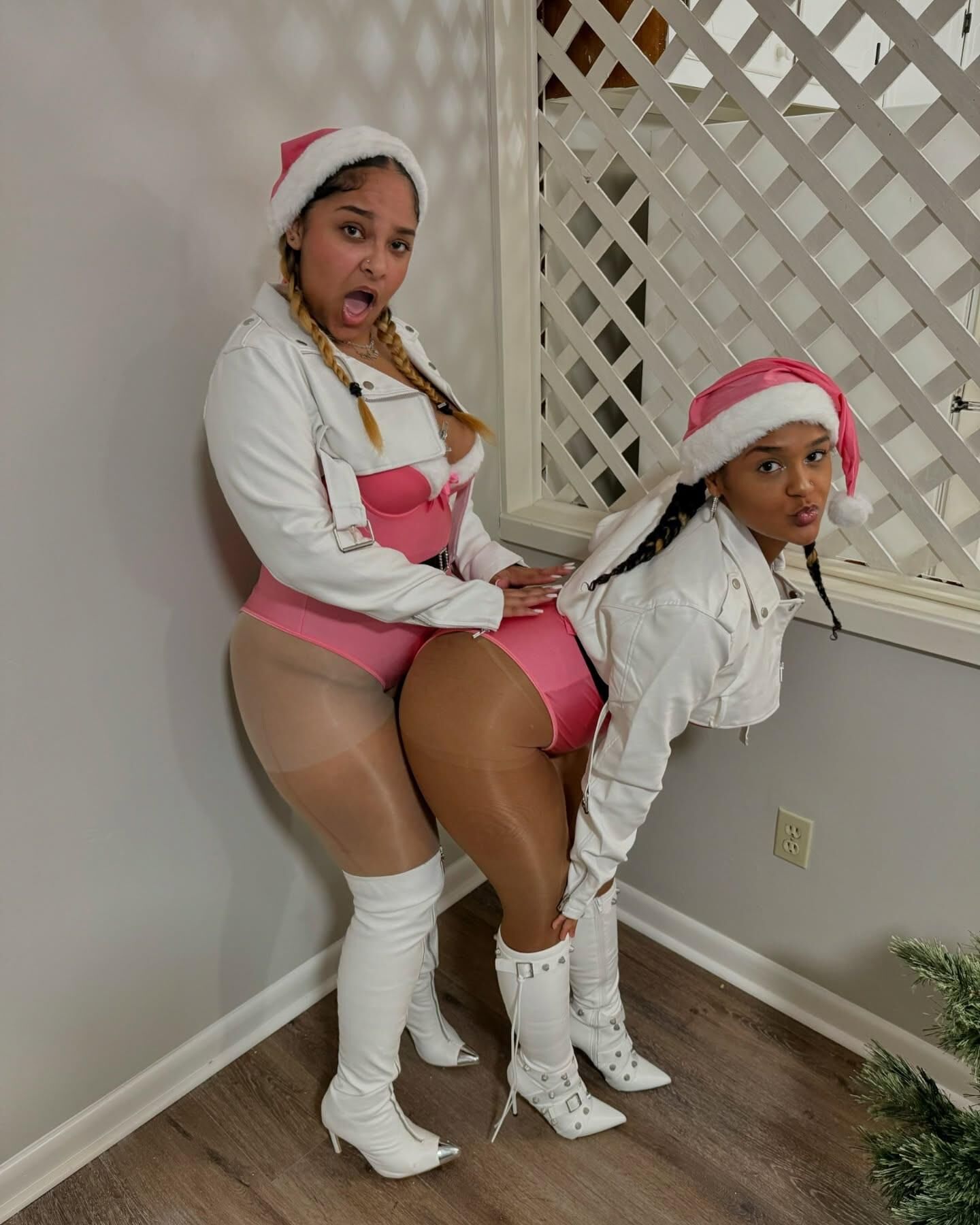 Ebony Strumpfhosen Schönheiten