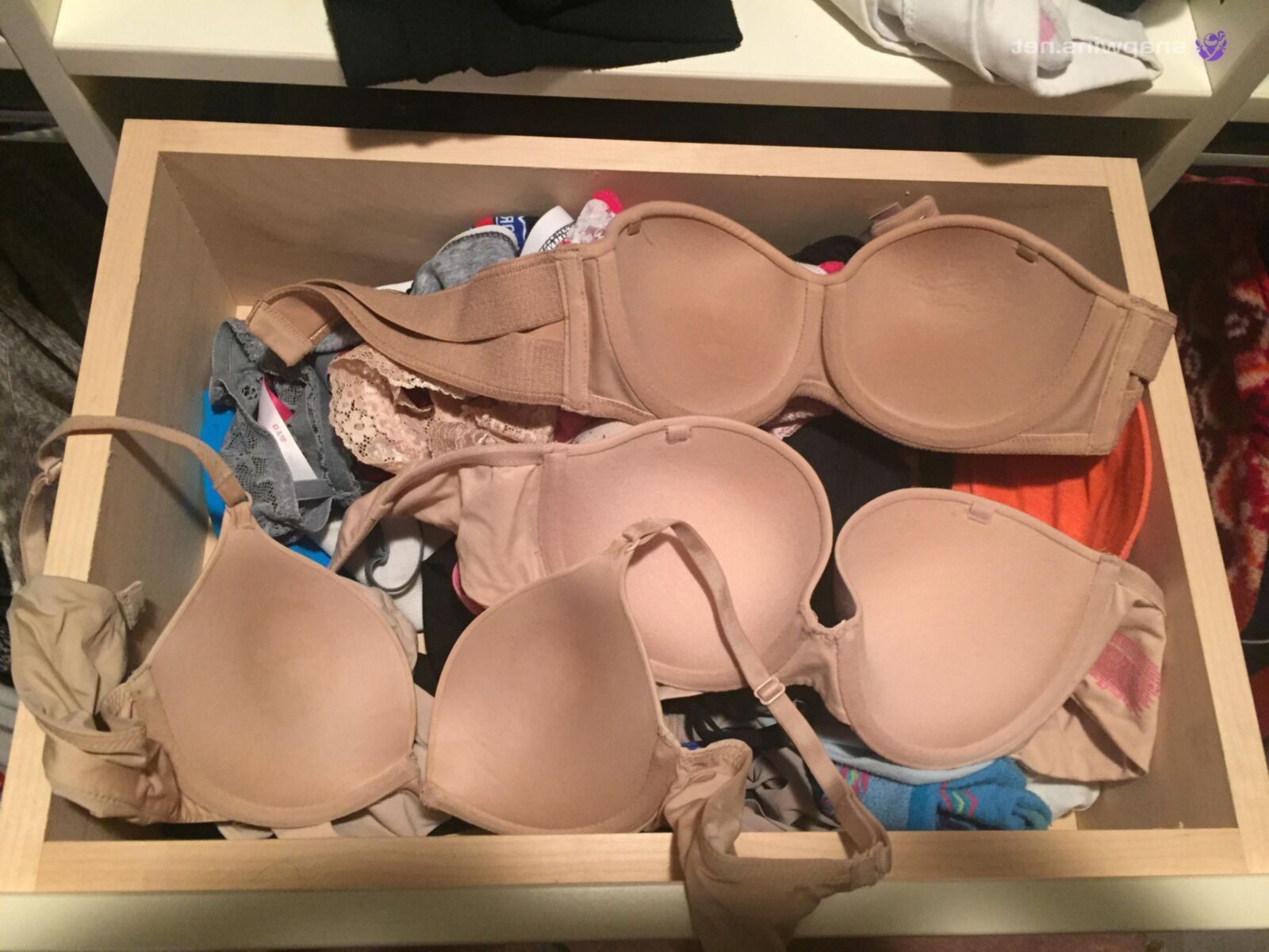 Zugang zum Zimmer meiner heißen blonden Schwester!
