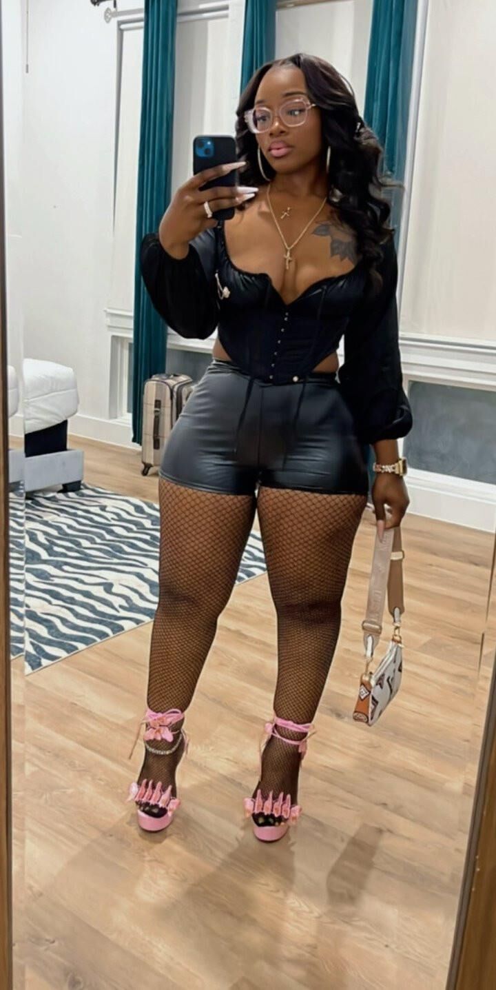 Ebony Strumpfhosen Schönheiten