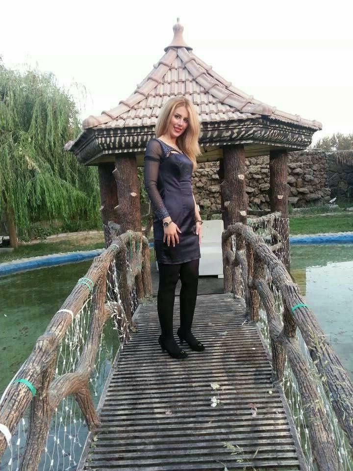 Сексуальная иранская жена Марджан