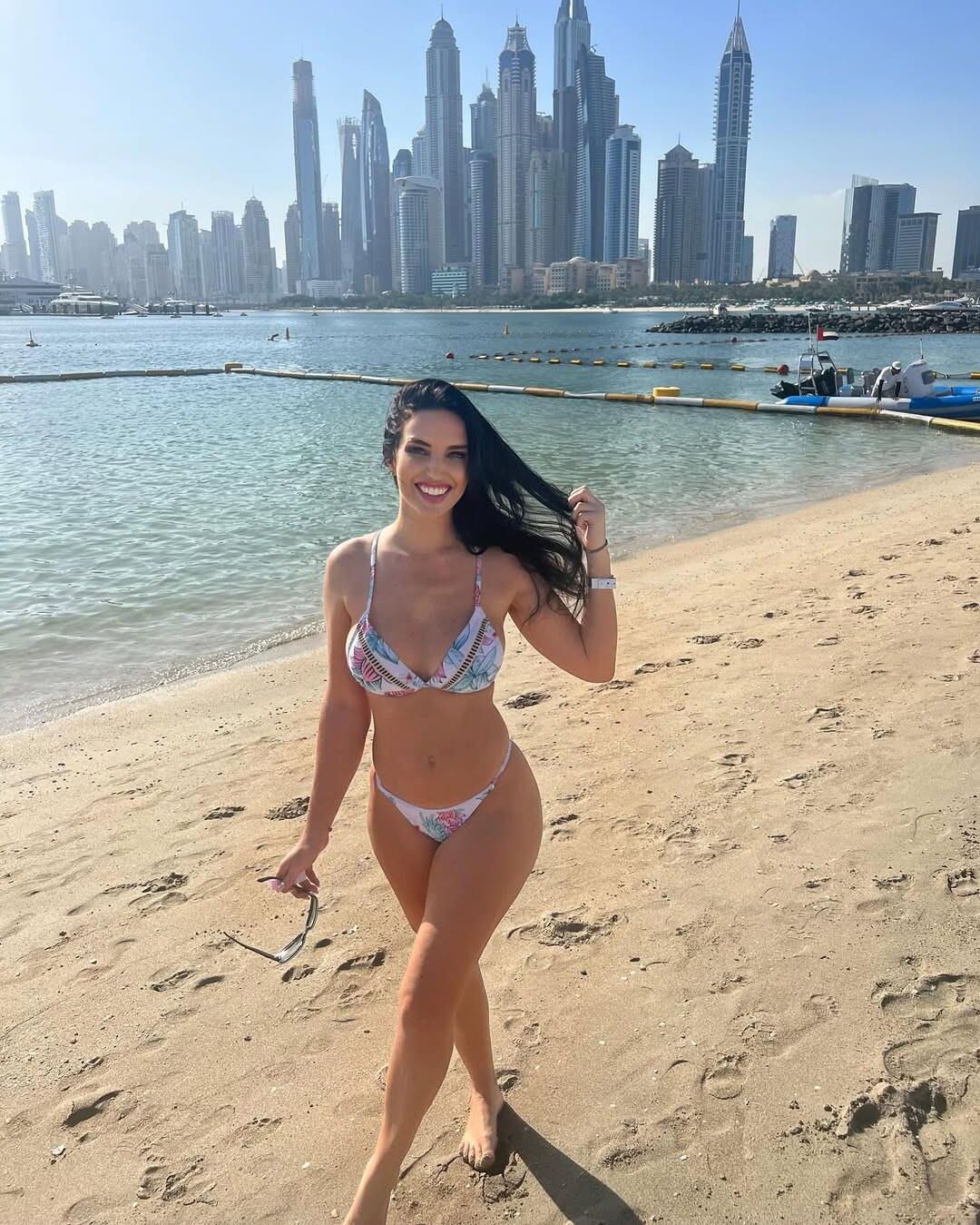 Priscillaliaud Perfect Sexy French Babe Brune Brune