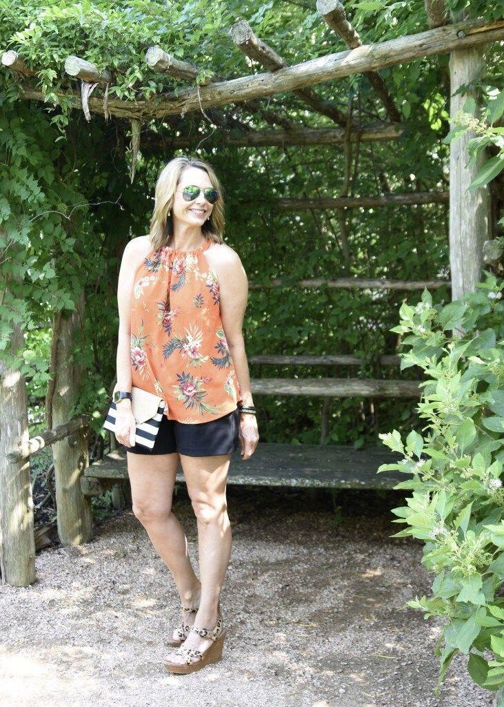 P Интерес к королеве красоты между ними (Milf Fashion Blogger)