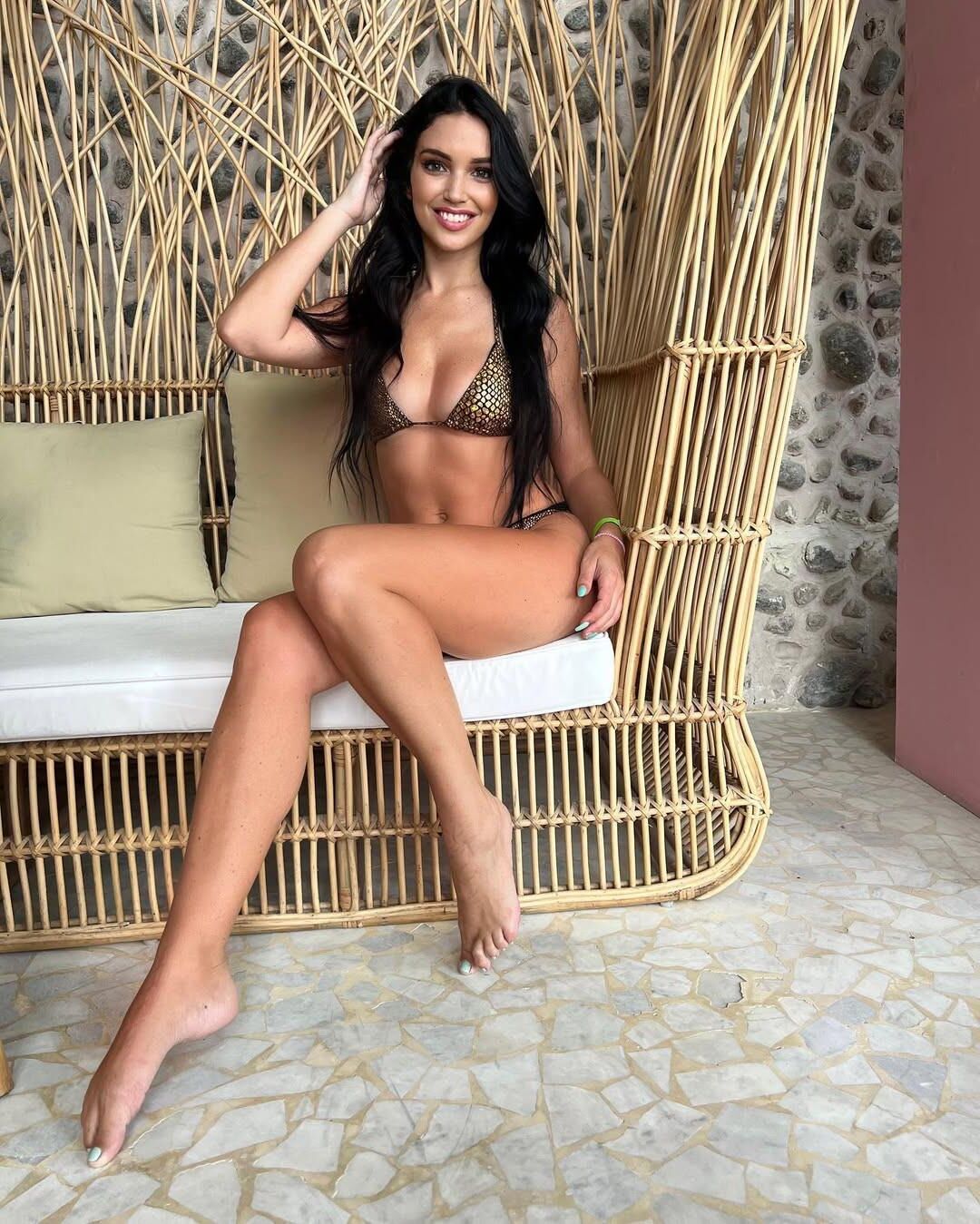 Priscillaliaud Perfect Sexy French Babe Brune Brune