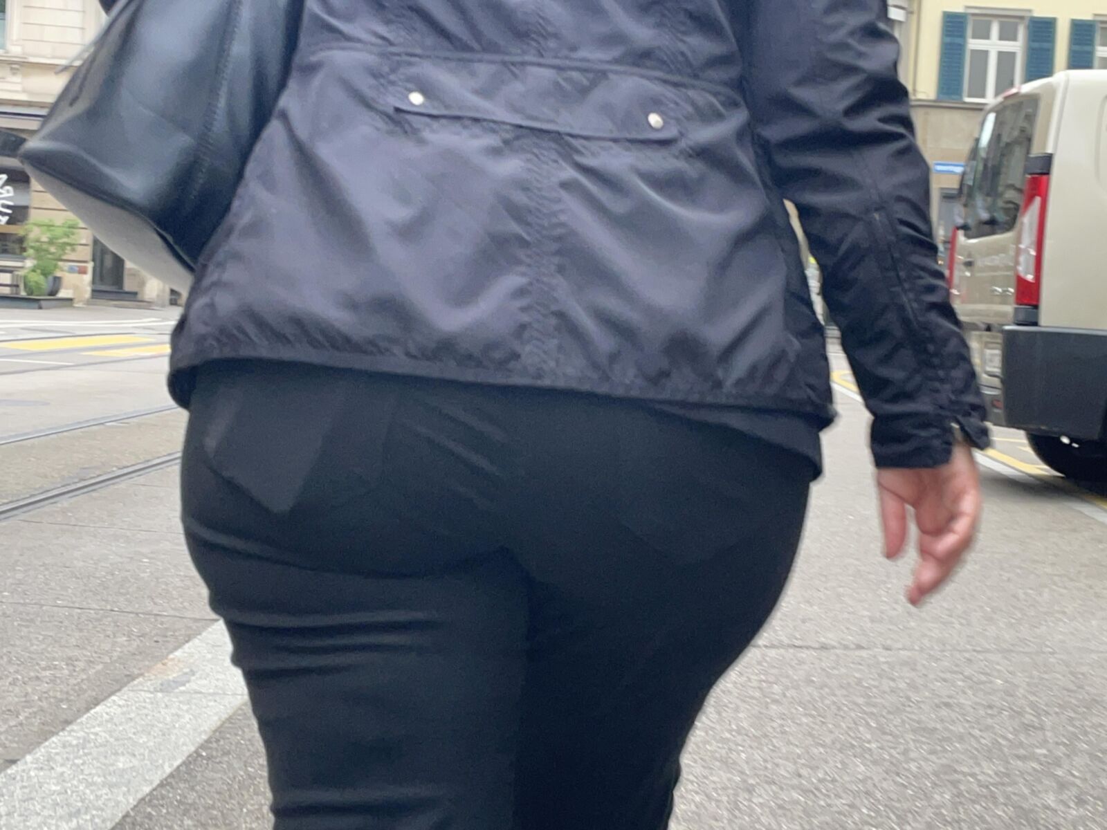 Задница откровенна