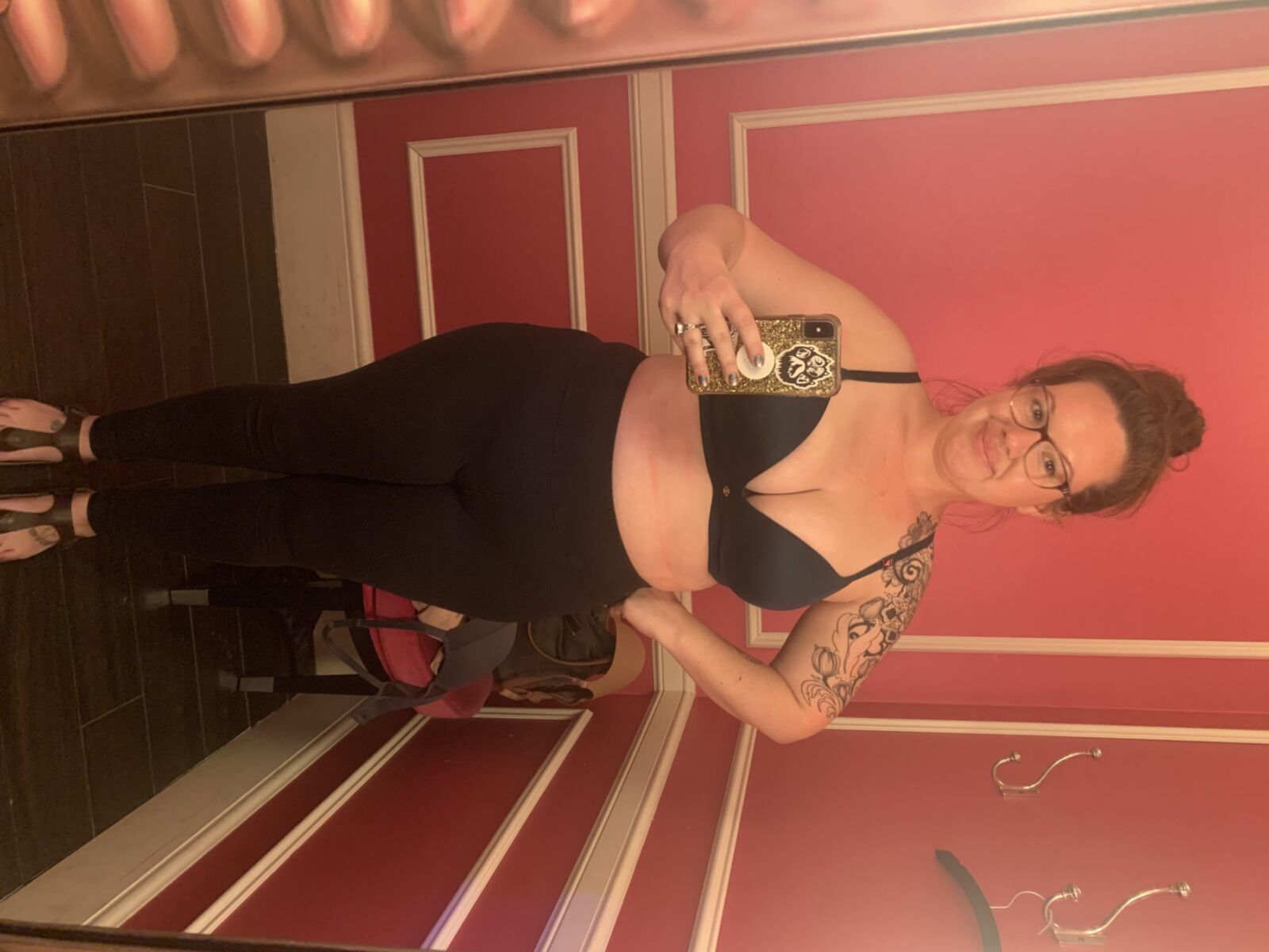 Любительница GF Caitlin
