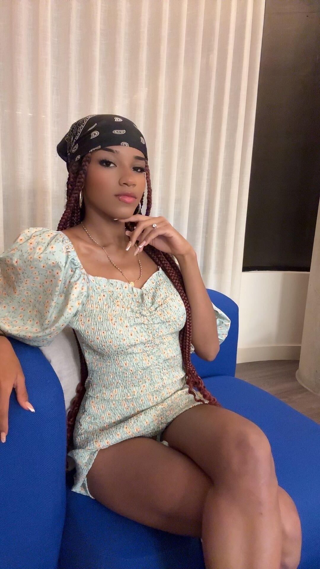Ava