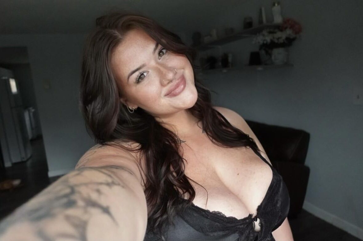 Янтарная огромная задница большие сиськи красавица брюнетка BBW Девушка смешанные снимки