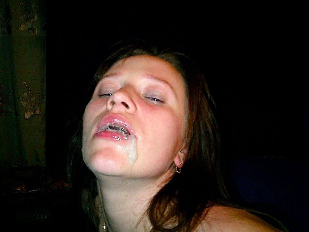 An obedient SubSlut doing as she is told