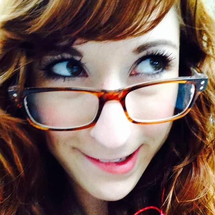 Tamara J Hotwife rousse amateur J