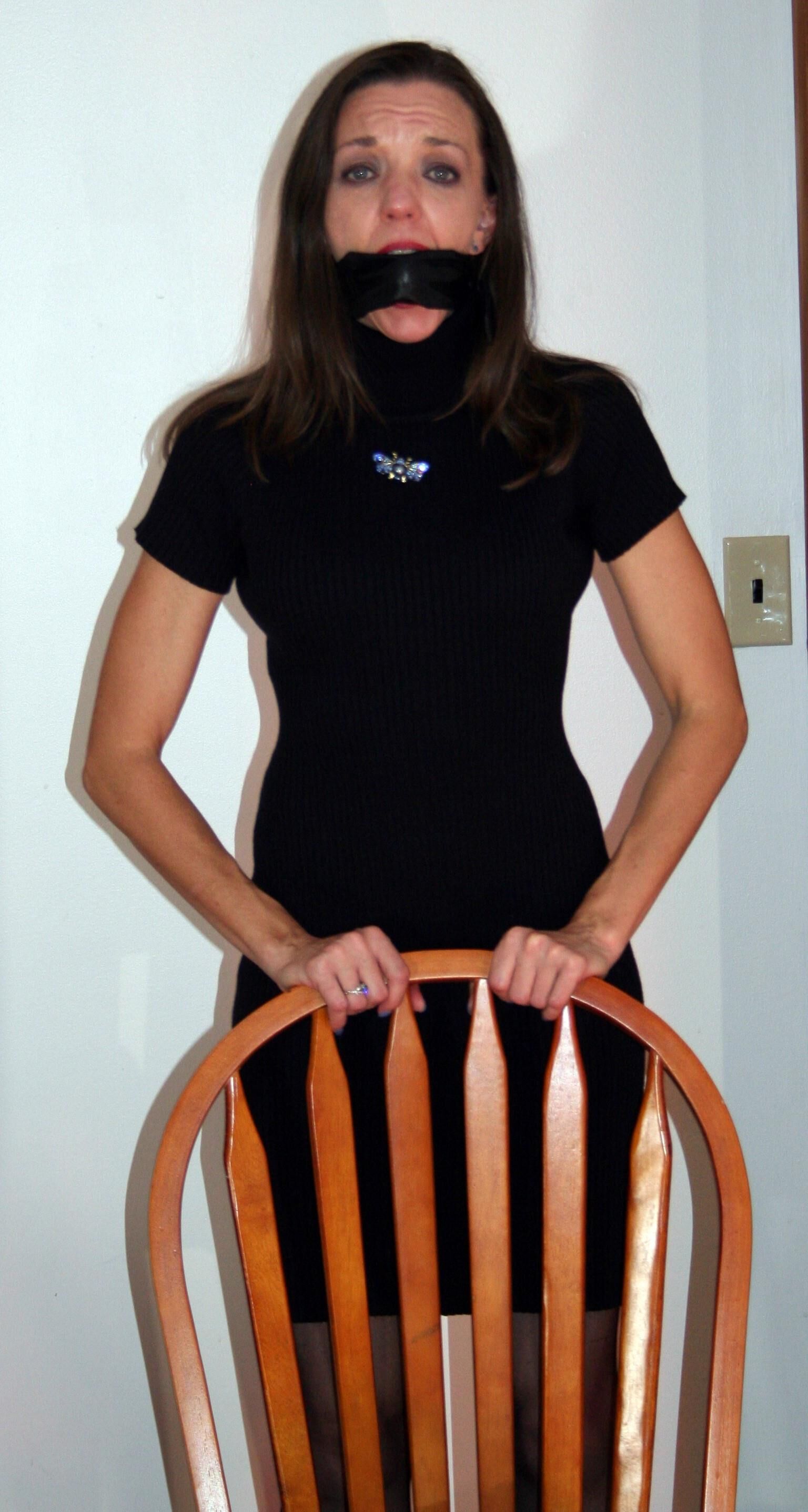 Puta Julie B Slutwife es destruida en