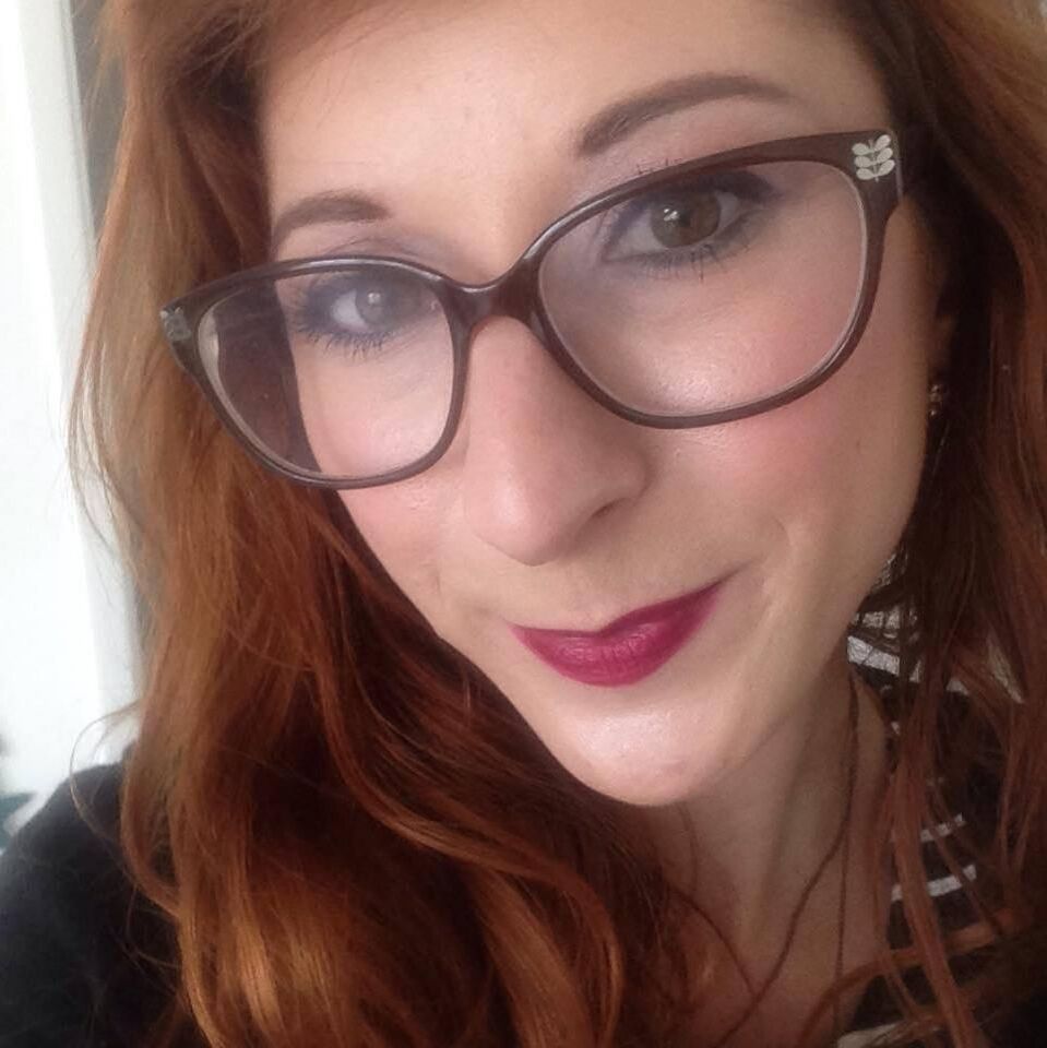 Tamara J Hotwife rousse amateur J