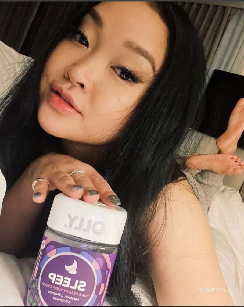 Lana Condor, actrice américaine vietnamienne chaude