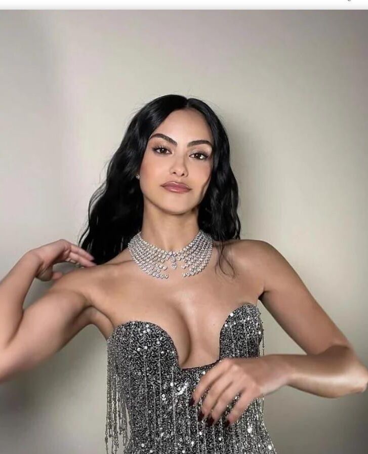 Camila Mendes
