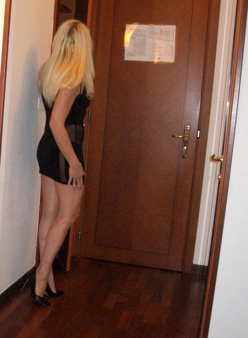 Fotografado em um quarto de hotel ...