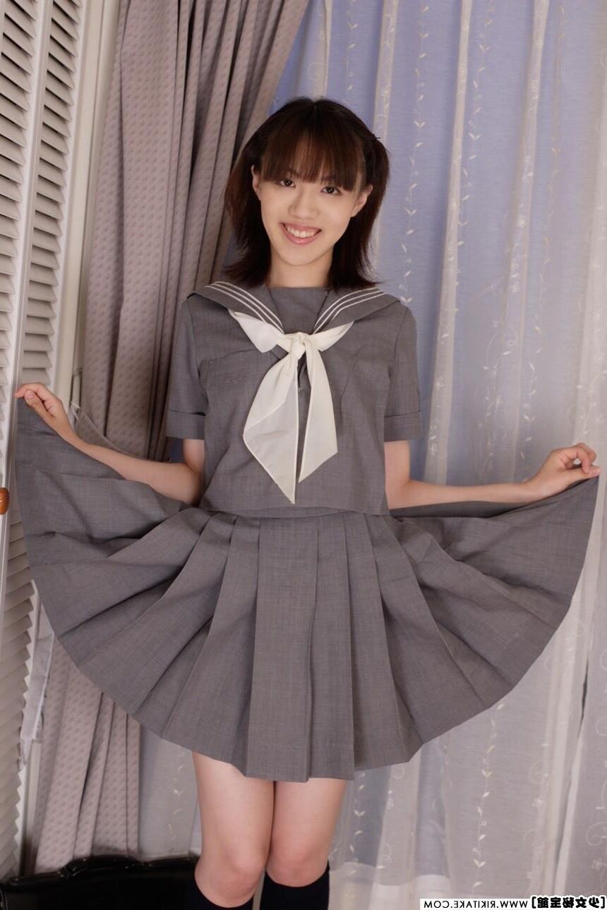 Modèle de nu japonais Yumi Tsukimura