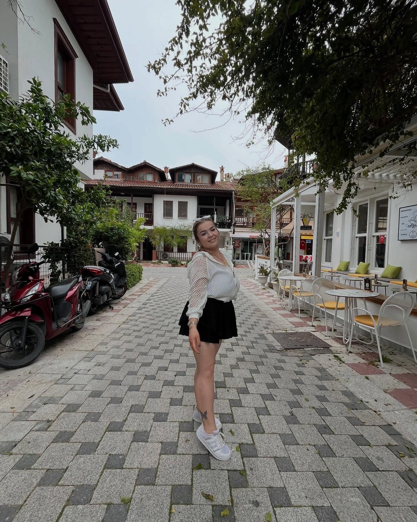 Sexy türkischer Teenager