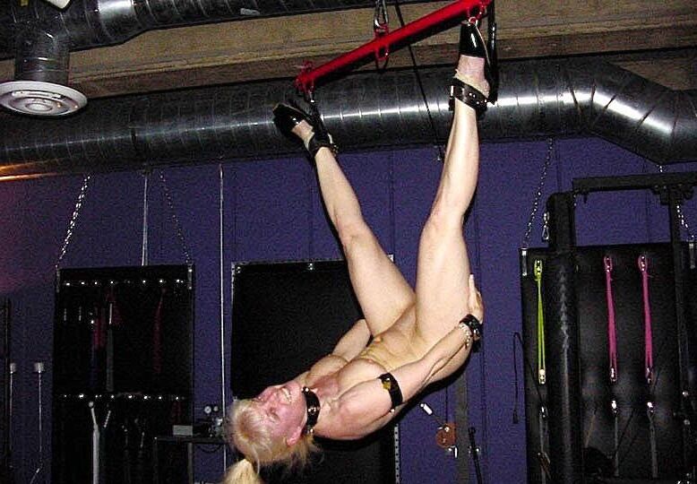 Suspension Skull Fuck