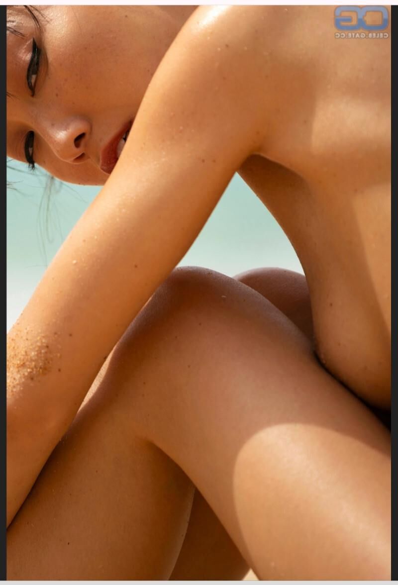 Kim Shinobi, modèle nude allemand asiatique