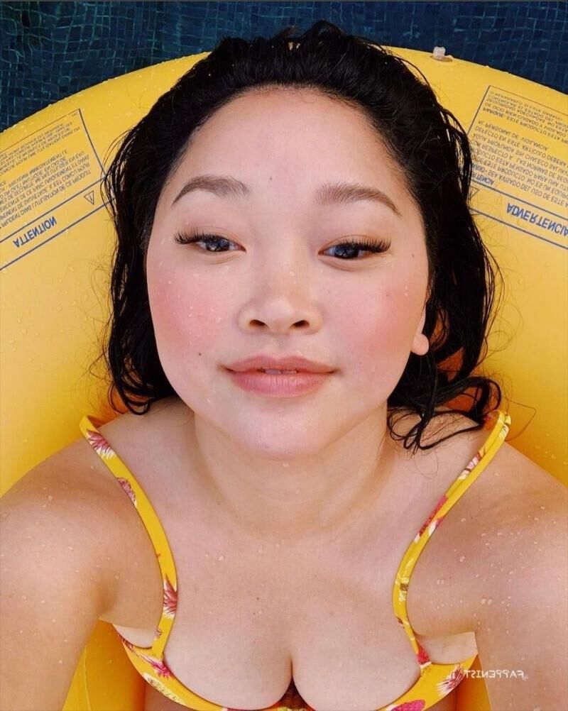 Lana Condor, actrice américaine vietnamienne chaude