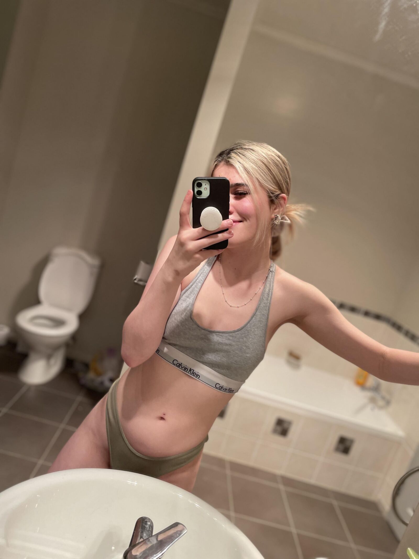Aussie Sasha