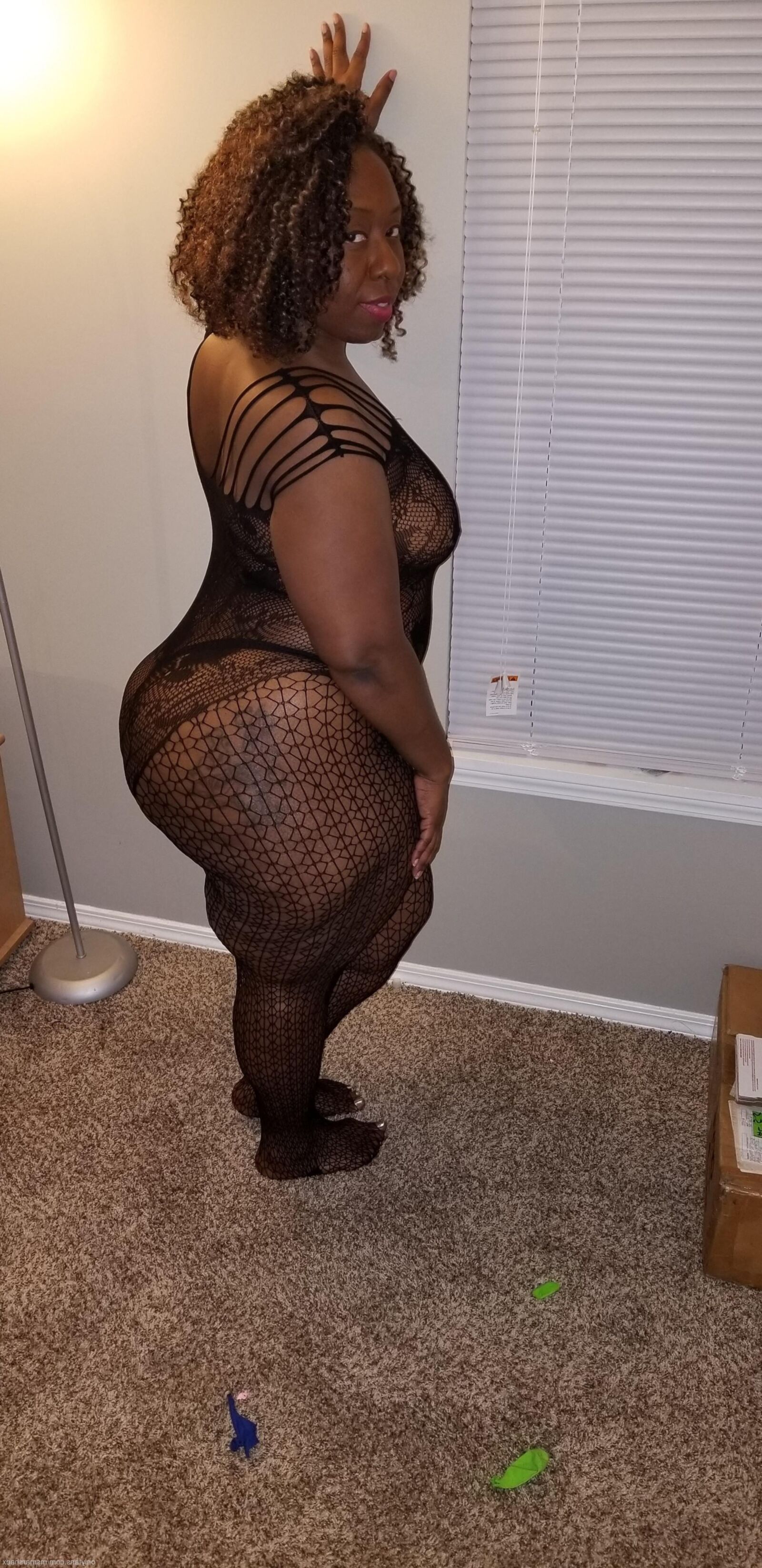 BBW болото сексуальные ноги и задница