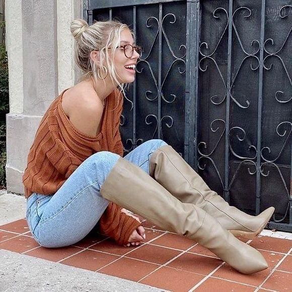 Leather and boots in public 