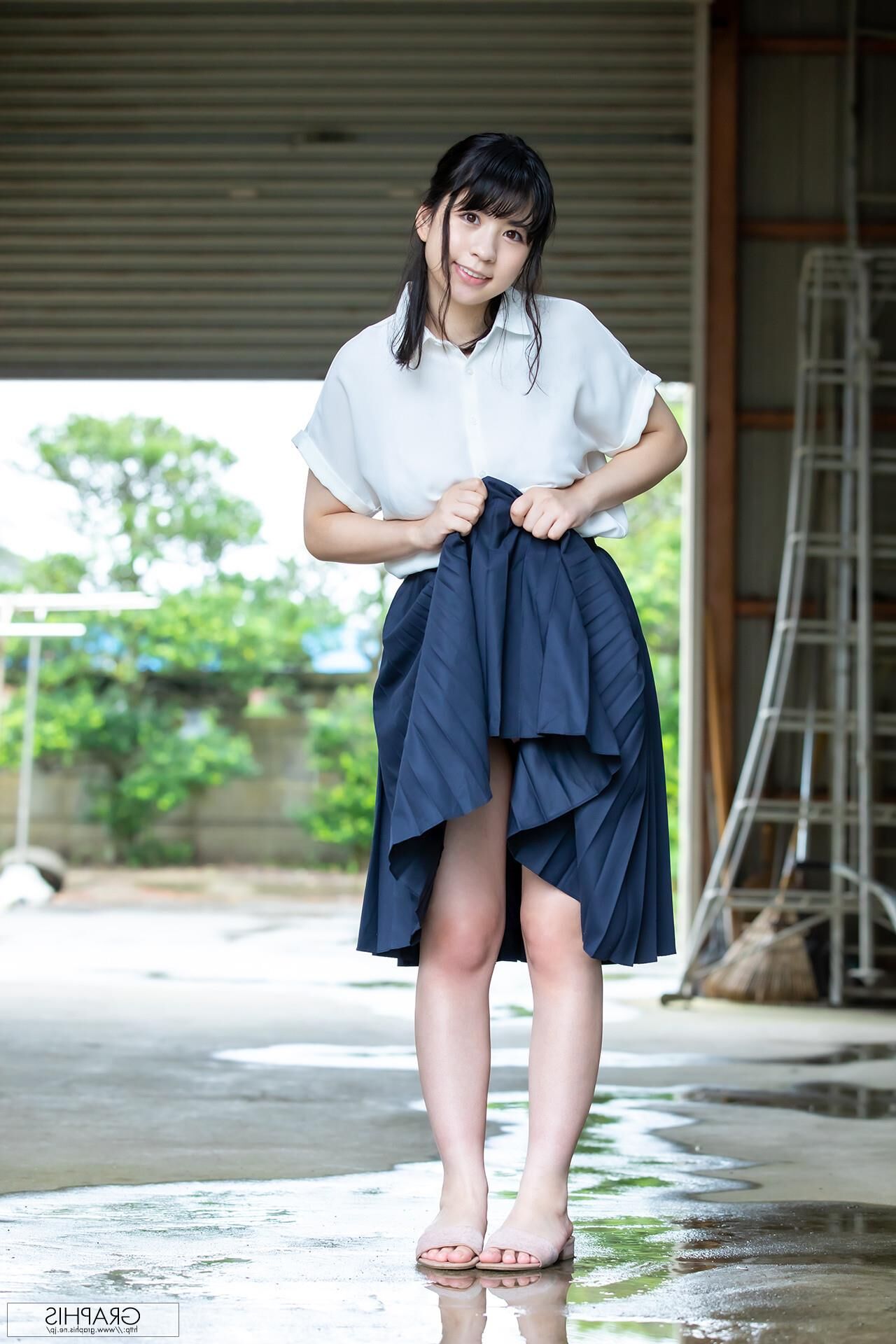 Alice Kisaki GraphisGals Huge and Voluptuous