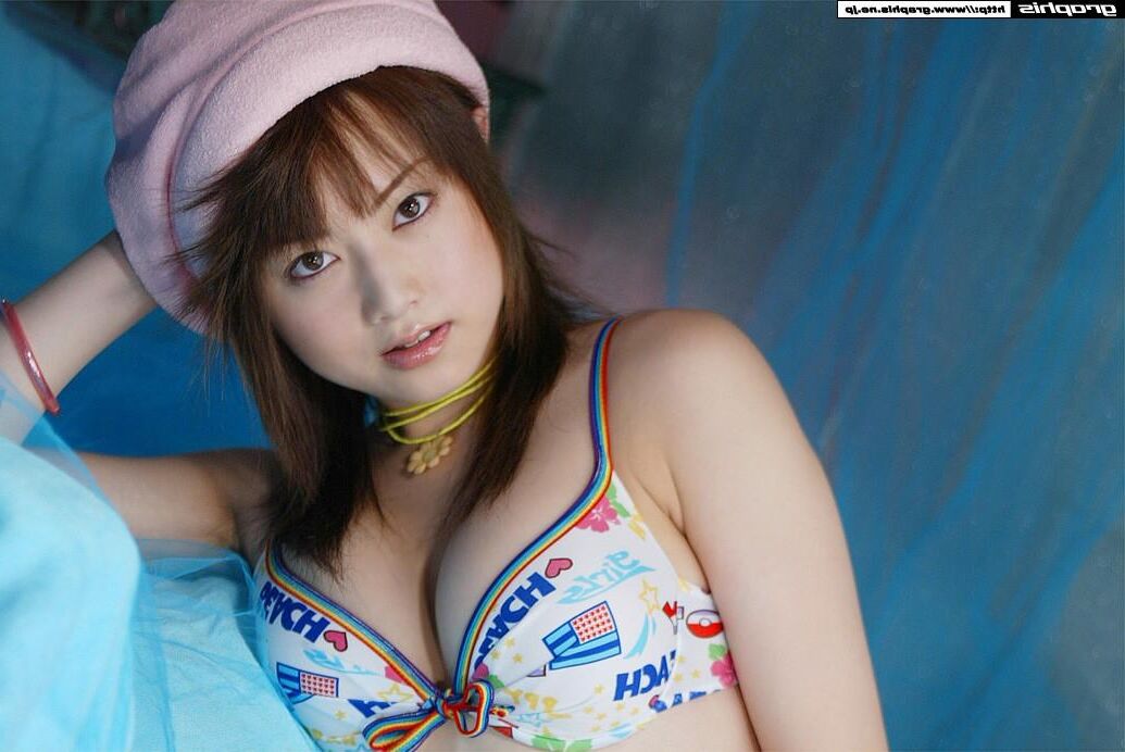Akiho Yoshizawa Graphisgals Non.