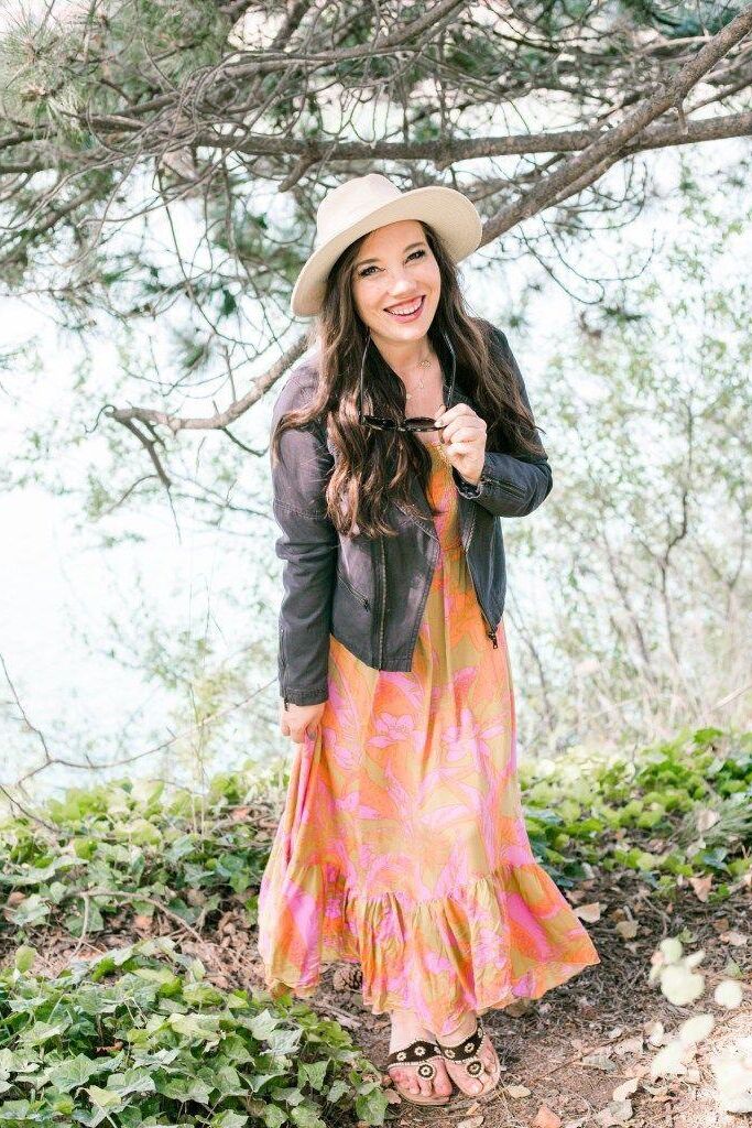 P interest In Beauty Young Wife Fashion Blogger
