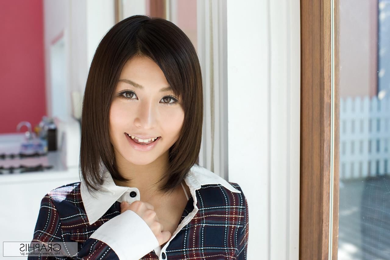 Akari Asahina GraphisGals No. Performing