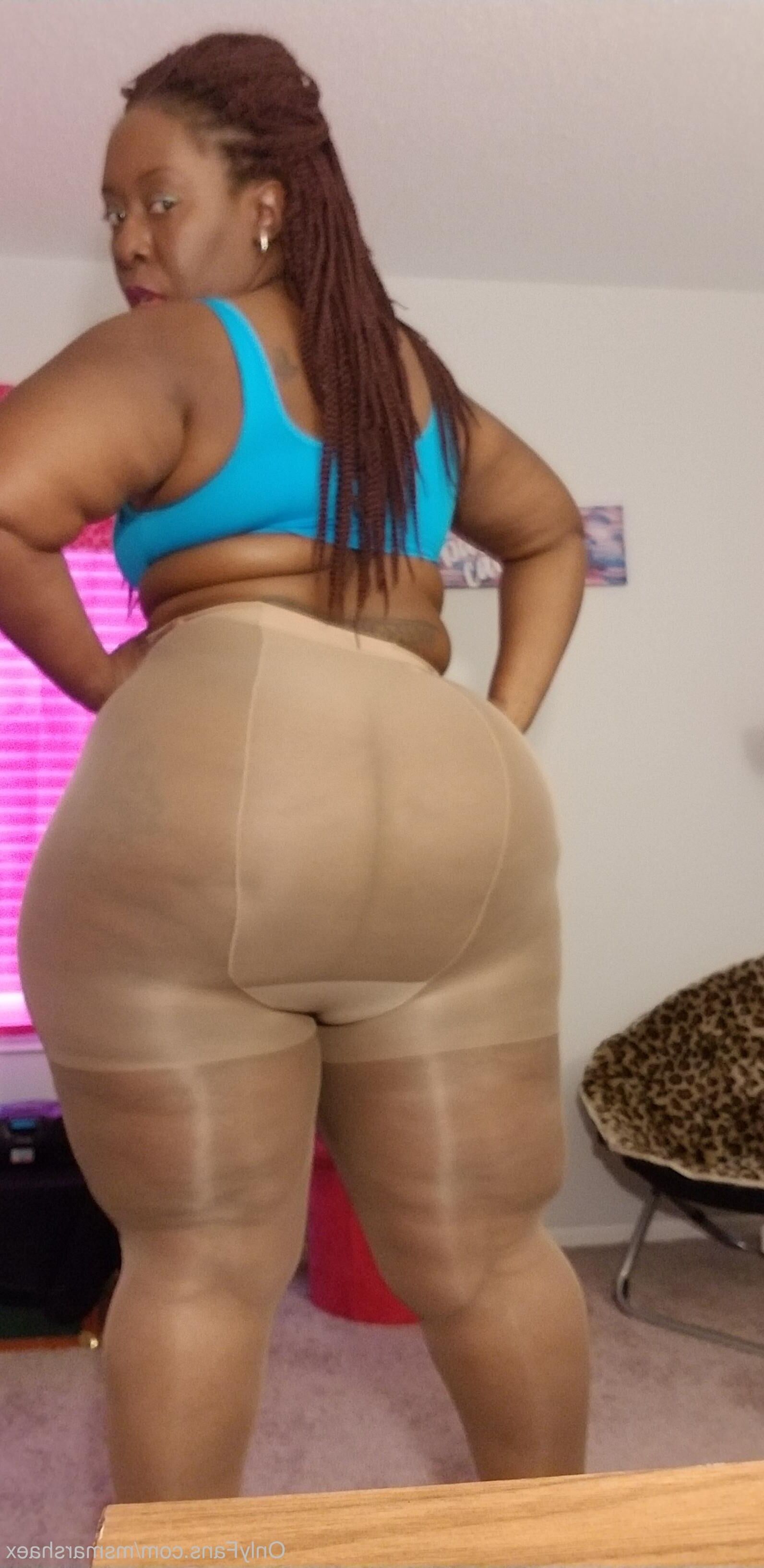 BBW болото сексуальные ноги и задница