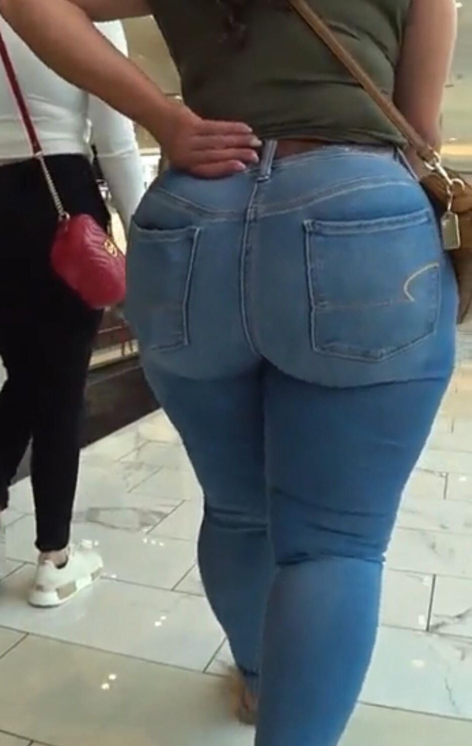 Exibições de bunda pública