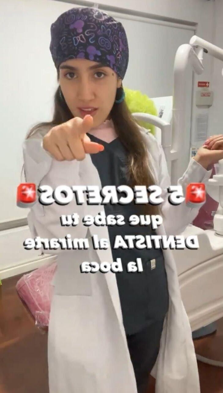 Latina Dentist exposed