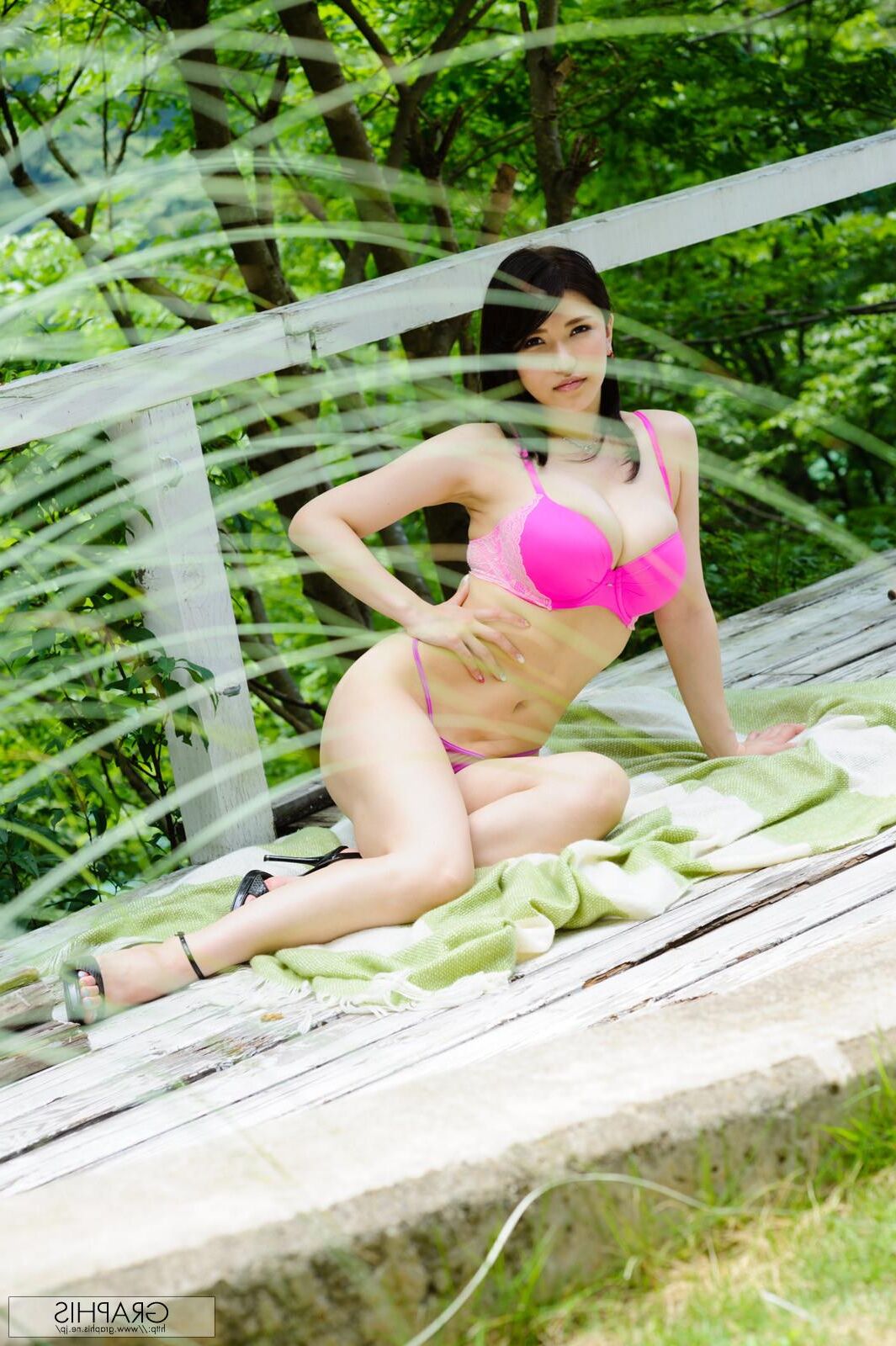 Anri Okita GraphisGals No. Nonstandardized