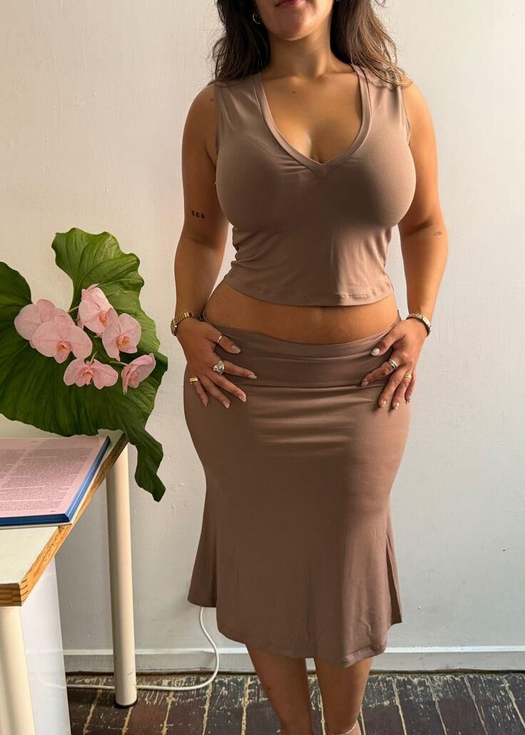 P Интерес к красоте фокусируется на этой сексуальной AF Milf Papg Queen!