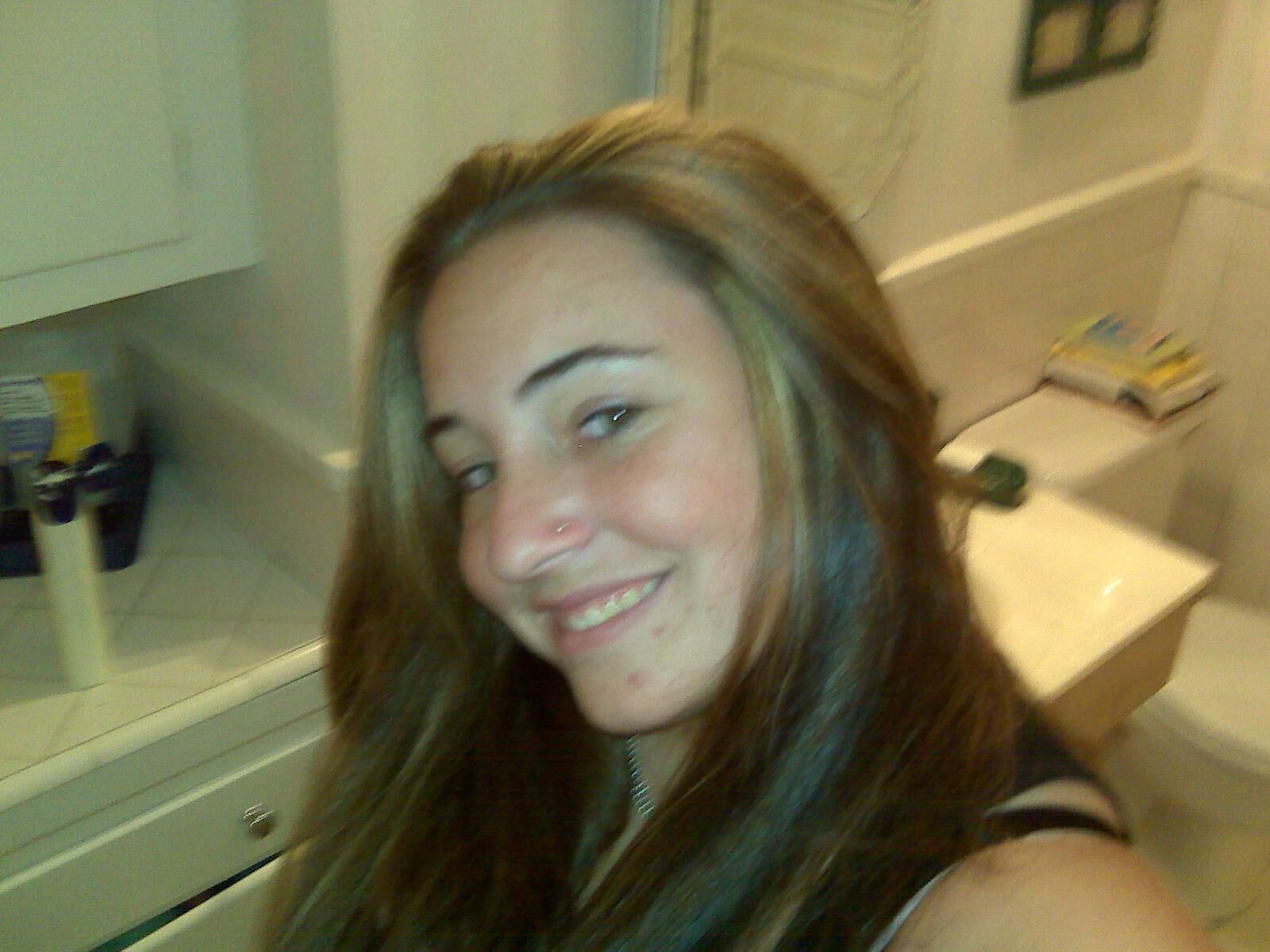 Suzi Amateur Busty Teen