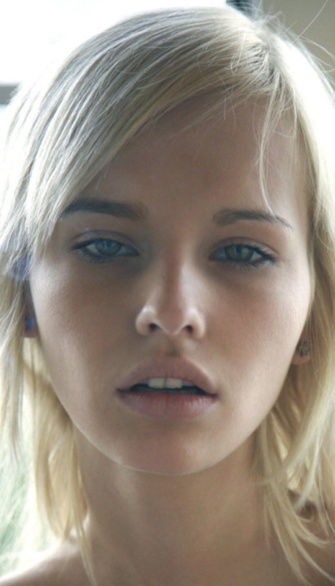 Visages nn