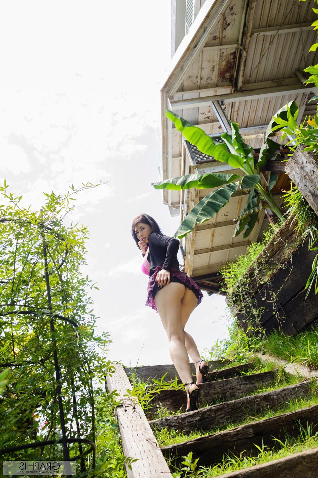 Anri Okita GraphisGals No. Nonstandardized