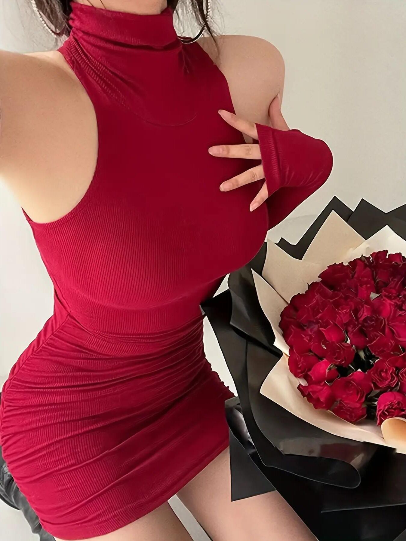 Одетые женщины