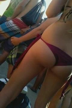 Concerto para adolescentes na praia