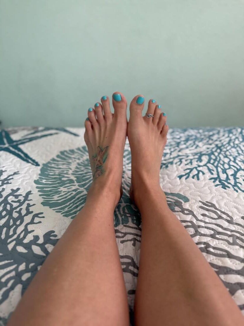  Legs, Feet, and Toes