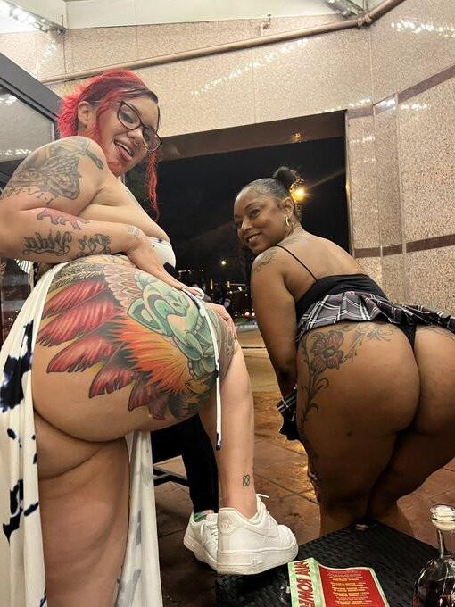 BBWS Chubbys Tatooed сделан для порно