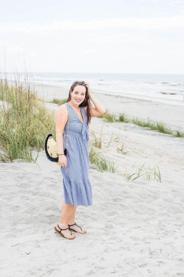P interest In Beauty Young Wife Fashion Blogger