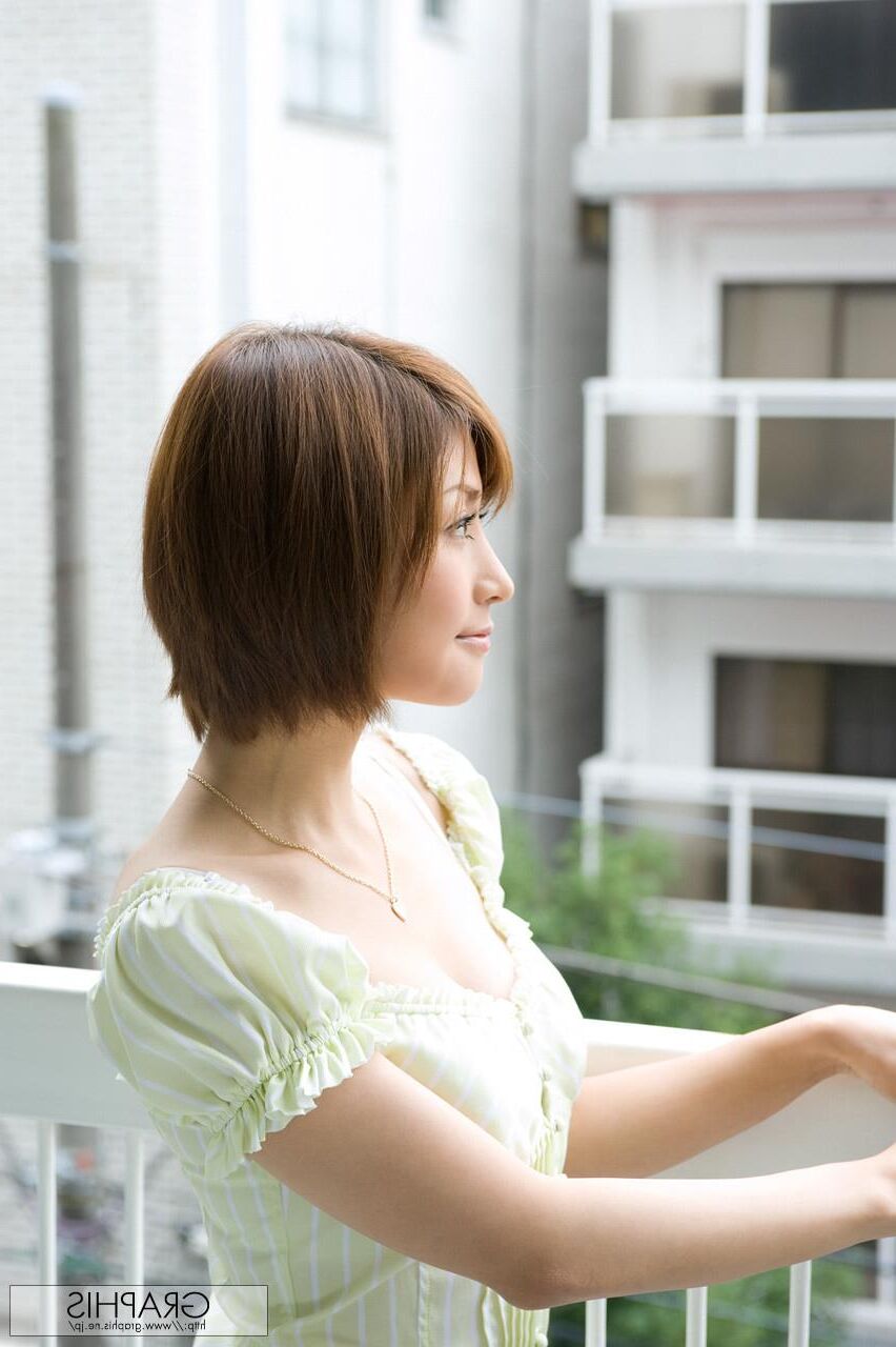 Akari Asahina GraphisGals No. Reality