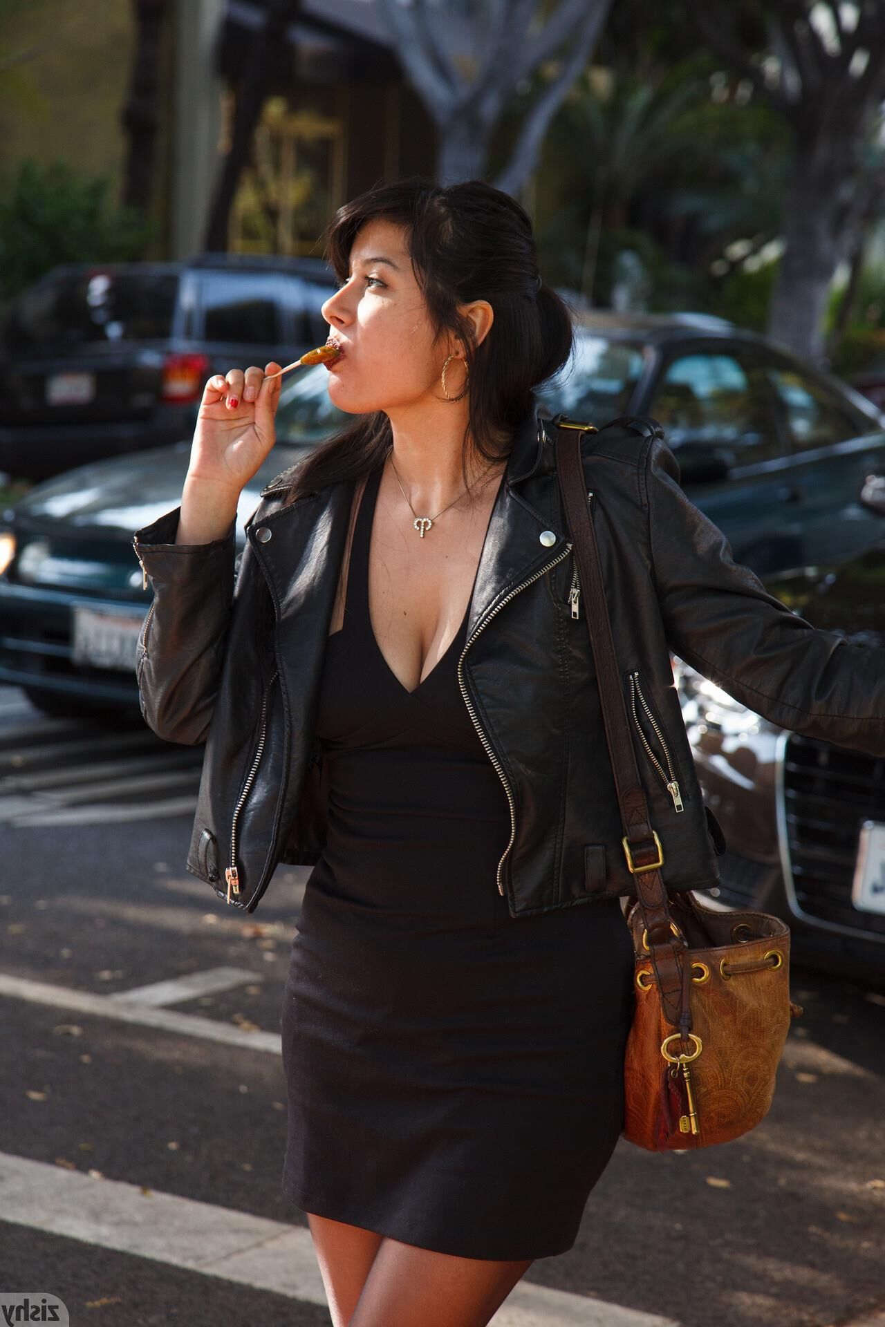 Amber Santos Bentleys et pas de flux