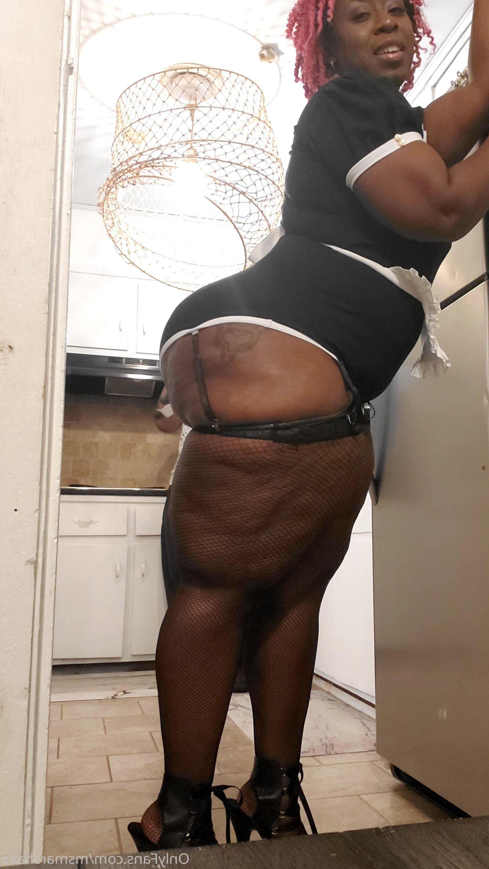 BBW болото сексуальные ноги и задница