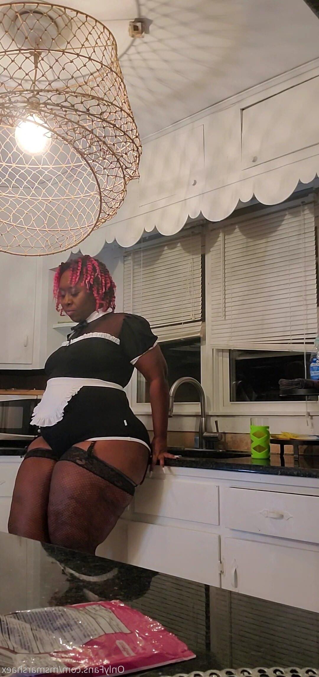 BBW болото сексуальные ноги и задница
