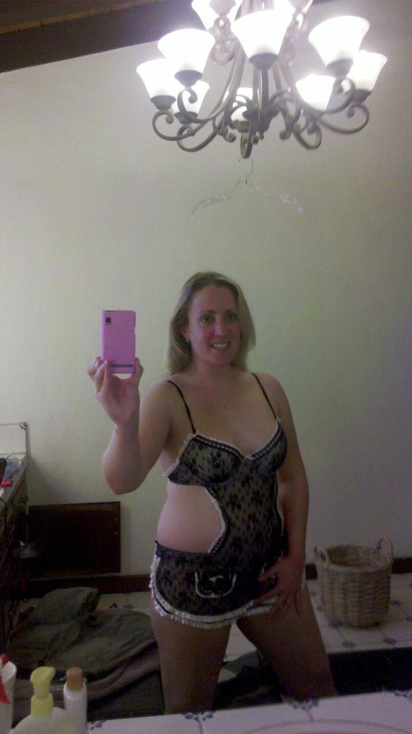 Amateur Alyssa