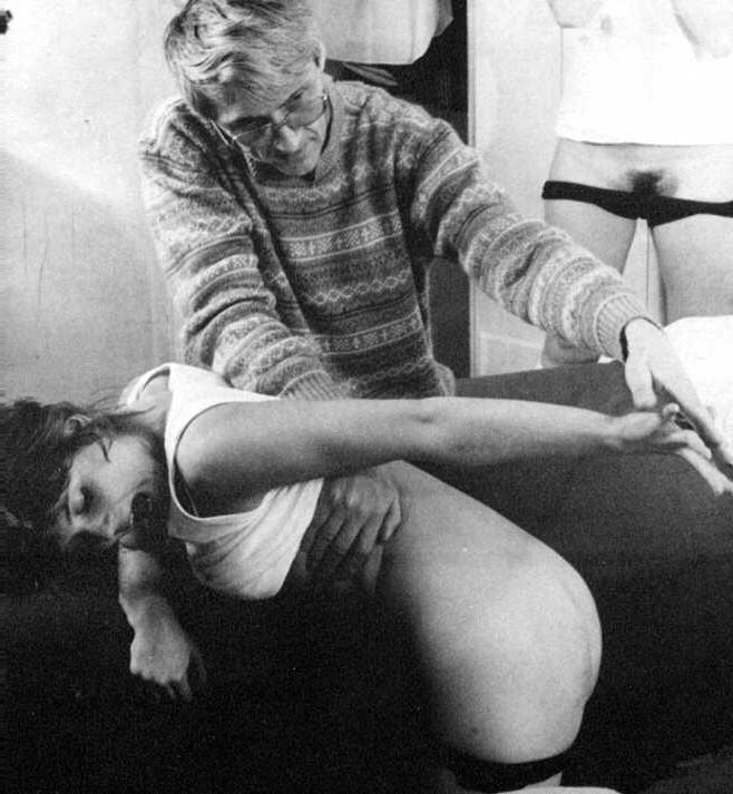 Retro Spanking Blushes picture set two girls jumper man